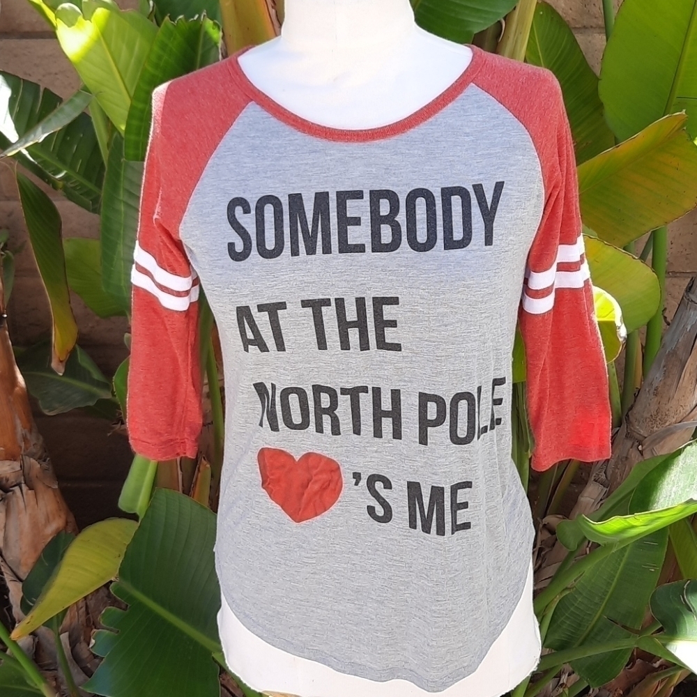 Mighty Fine Somebody At The North Pole Loves Me Christmas Raglan Tee M